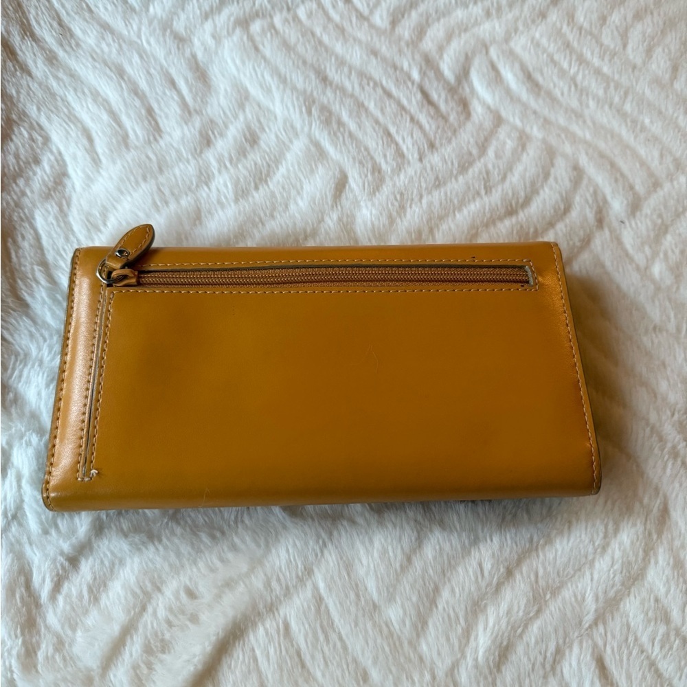 Lodis- Vintage Two-Toned Wallet – Yellow & Grey - Picture 2 of 6